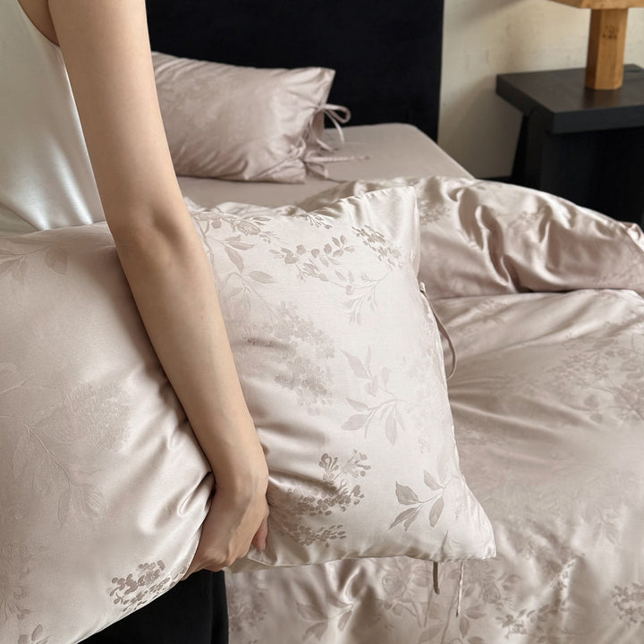 Cotton bedding set, 100 long-staple, damask