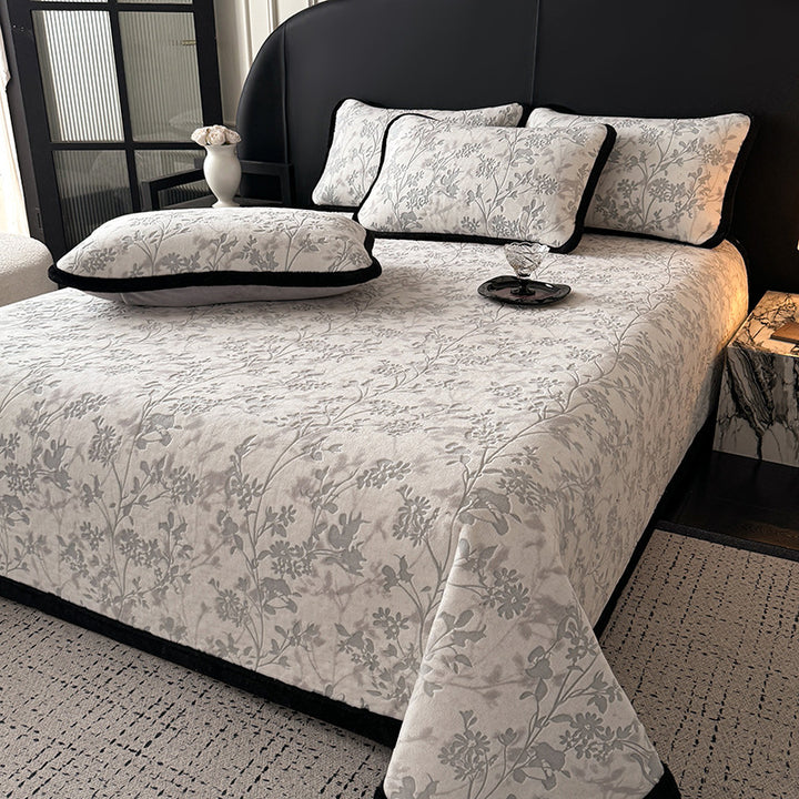 Milk fiber bedspread with padding for winter