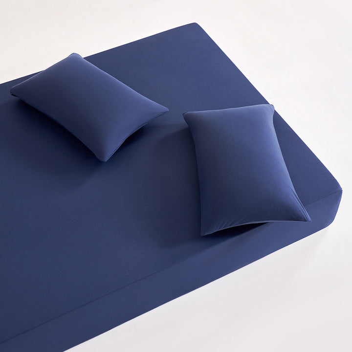 Fitted sheet made of polyester, 1.8 m
