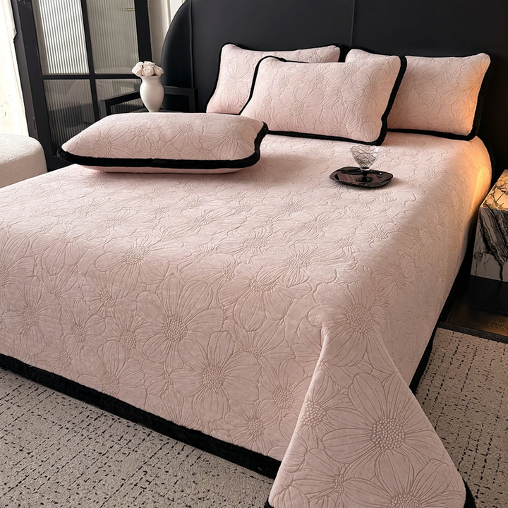 Milk fiber bedspread with padding for winter