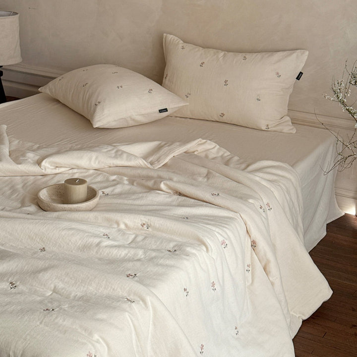 Cotton summer bedding set, floral pattern, four pieces