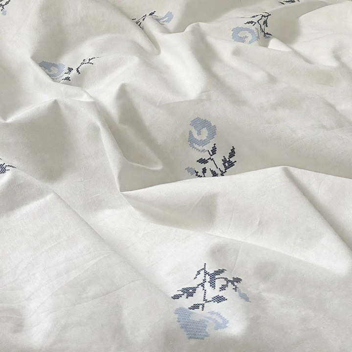 Cotton bedding set, 4-piece, floral pattern