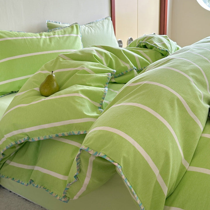 Cotton bedding set with plush surface