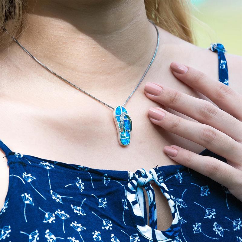 BowLift | Flip Fop Necklace