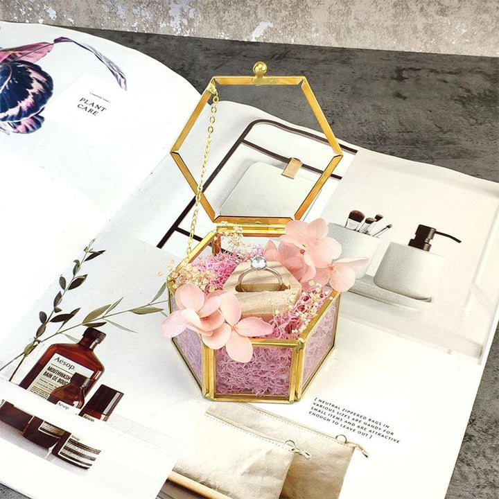 BowLift | Hexagon Transparent Glass Jewelry Box