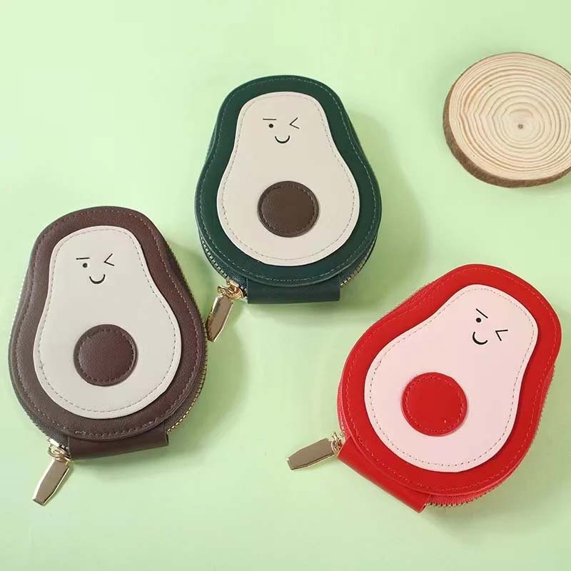 BowLift | Avocado-shaped multifunctional card holder