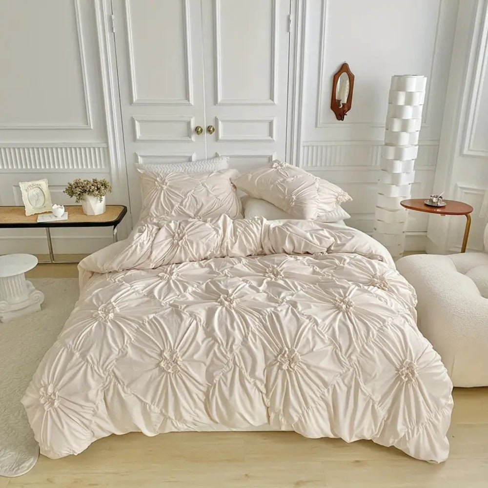 BowLift | Duvet Cover Set Pinch Pleat Floral Design