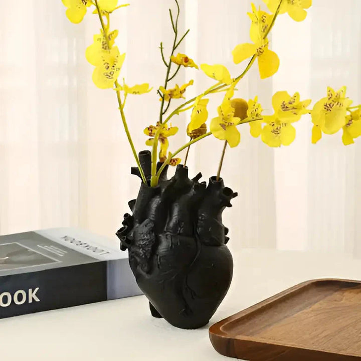 BowLift | Greek inspired heart vase