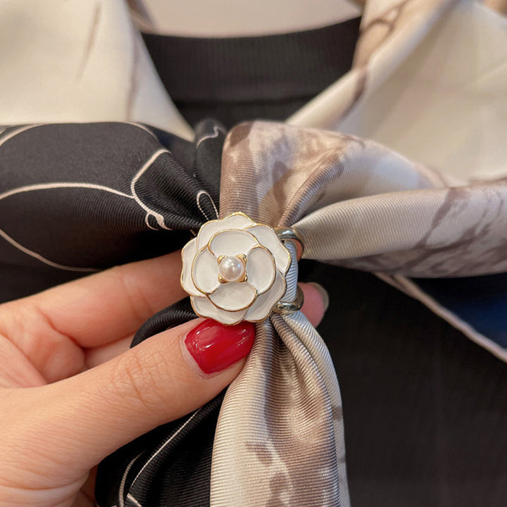 Camellia Scarf Buckle Bowlift