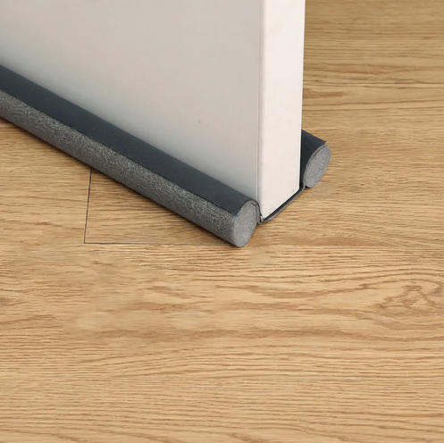 Double door bottom seal in leather look