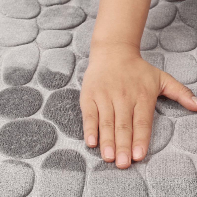 BowLift | Curved Non-Slip Bathroom Mat with Ergonomic Design