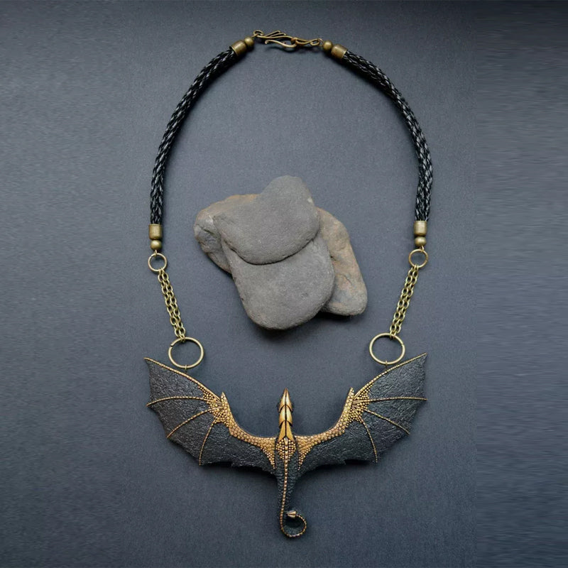 BowLift | Flying Dragons Necklace