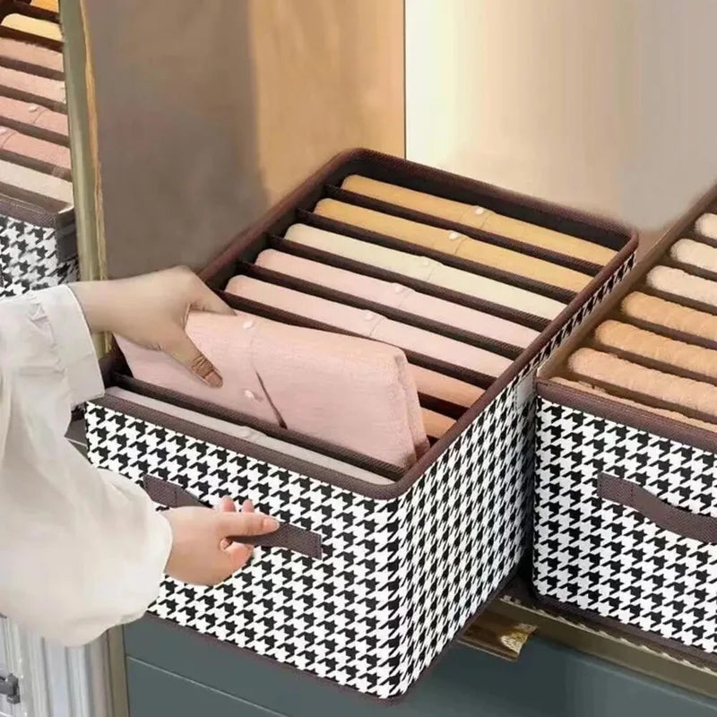 BowLift | Folding Wardrobe Organizer