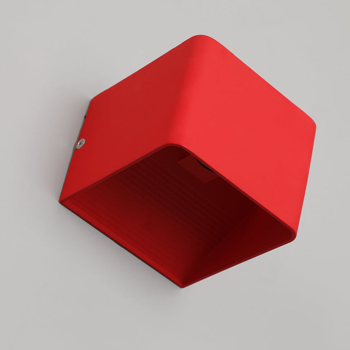 Square wall lamp with unique design Bowlift