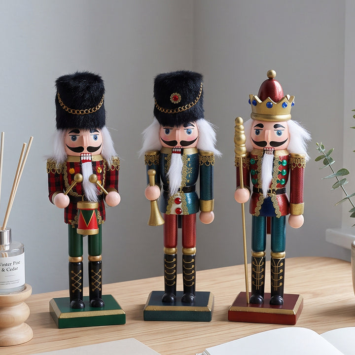 Nutcracker figure made of wood, 25 cm, European style