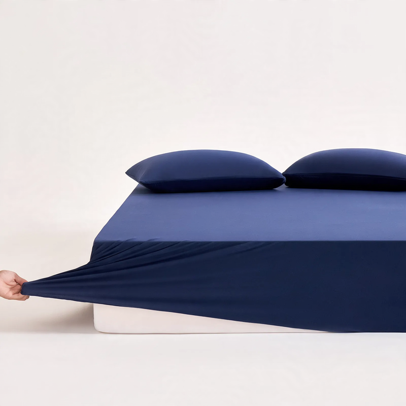 Fitted sheet made of polyester, 1.8 m