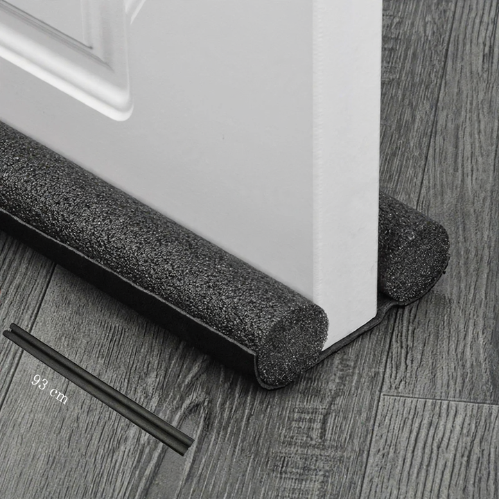 Door bottom seal for sound insulation