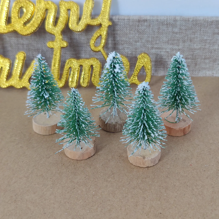 Mini Christmas tree for table decoration