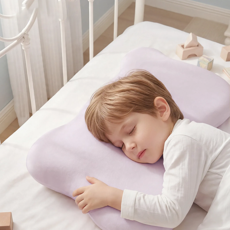 Children's pillow made of memory foam, cloud shape
