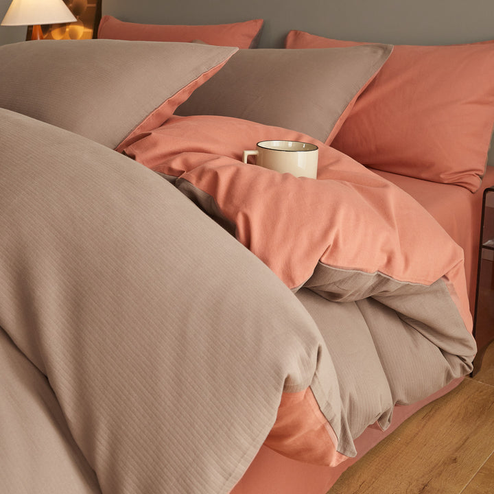 Cotton bedding set, brushed with jacquard structure