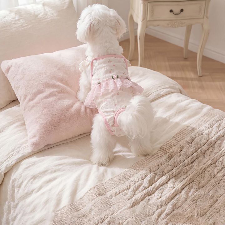 Adjustable hygiene diapers with Velcro closure