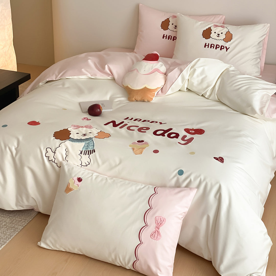 Cartoon bedding made from long-staple cotton