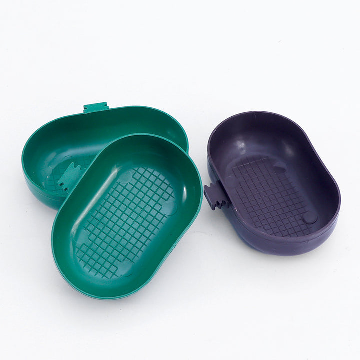 Compact Bird Bath made of Plastic