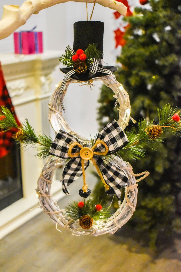 Decorative Christmas wreath made of rattan