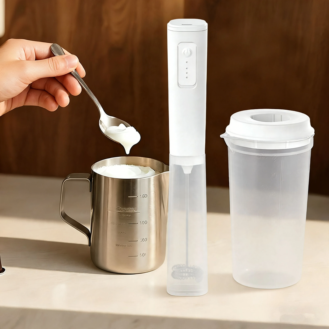 Electric milk frother, rechargeable