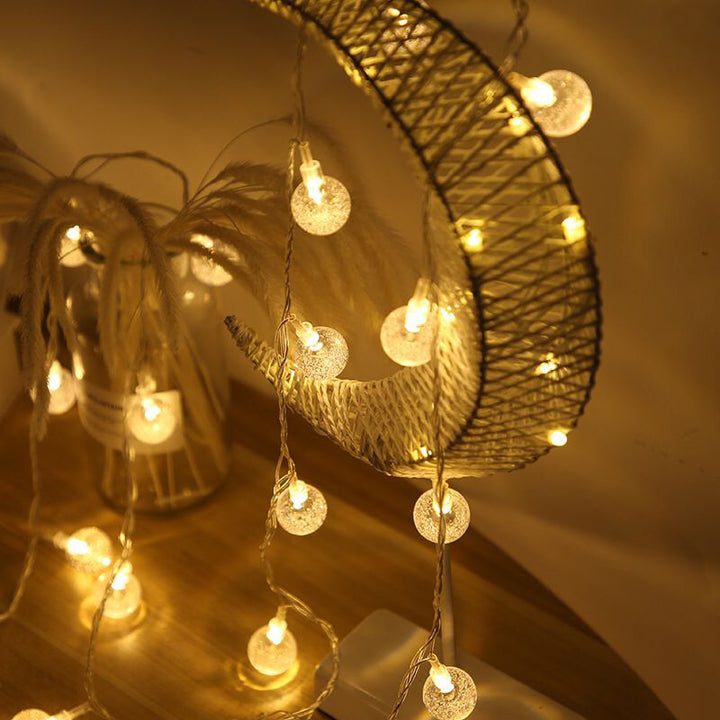 LED string lights with bubble ball design