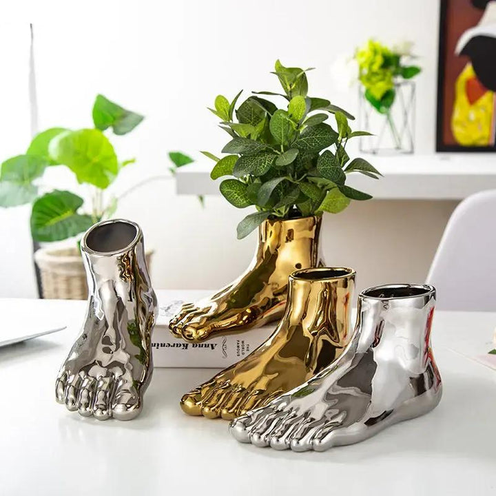 BowLift | Modern Ceramic Vase for Living Room Decor