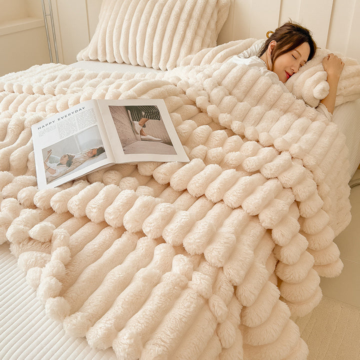 Flannel wool blanket, artificial rabbit fur, under 300 g