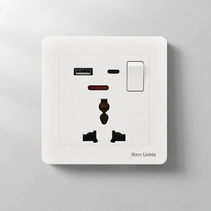 Socket 16A European standard with USB