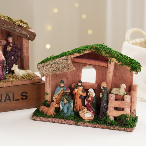 Christmas crib decoration with figures