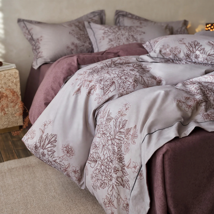 Cotton bedding with floral pattern, 4-piece