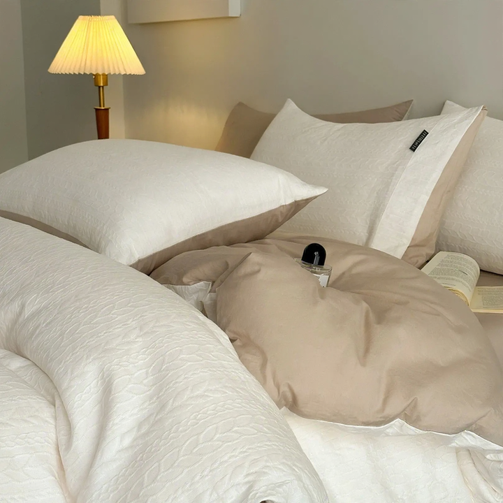 Duvet cover set made of three-layer cotton gauze