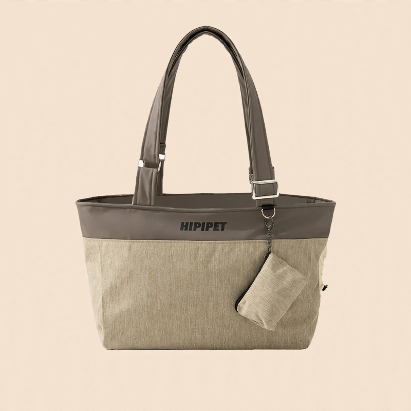 Lightweight pet carrier for spring and summer