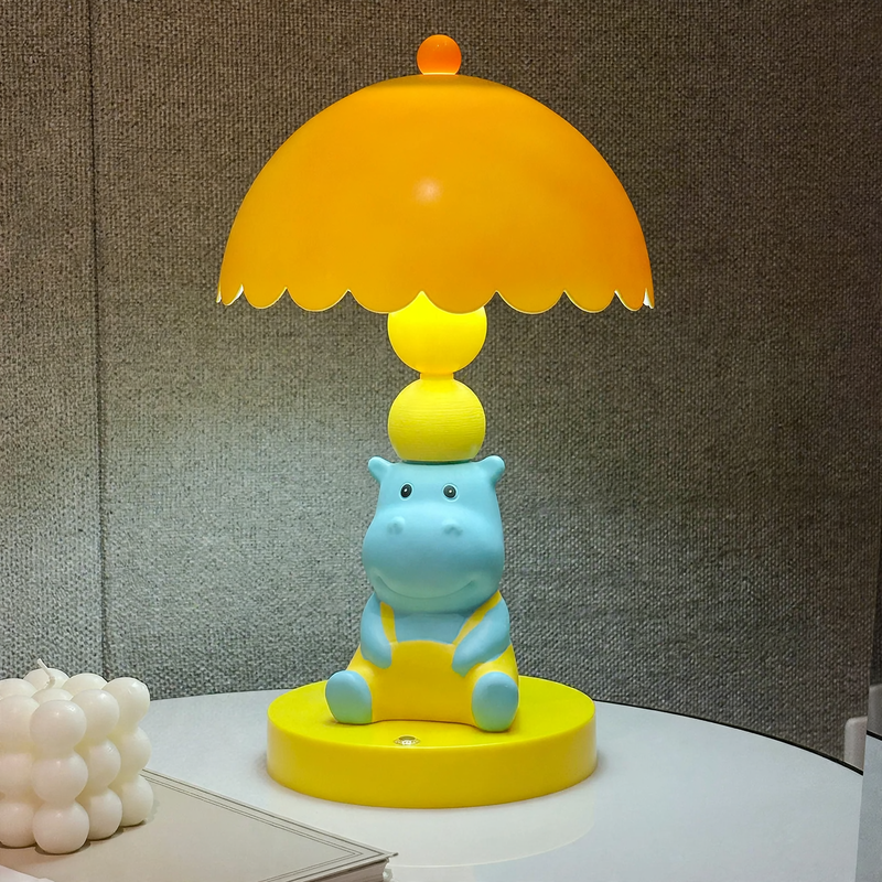Hippo table lamp, plastic, American style