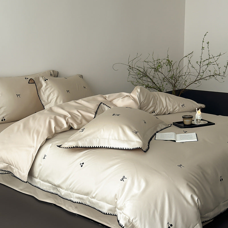Australian cotton bedding, satin binding