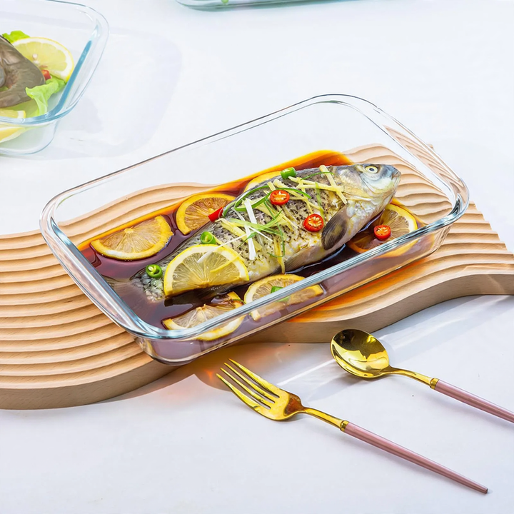 Glass baking tray made of borosilicate glass, rectangular