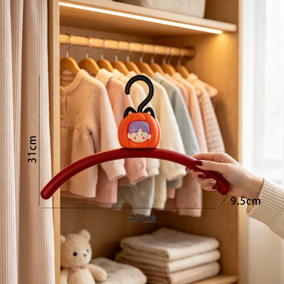 Plastic coat hanger with Halloween design