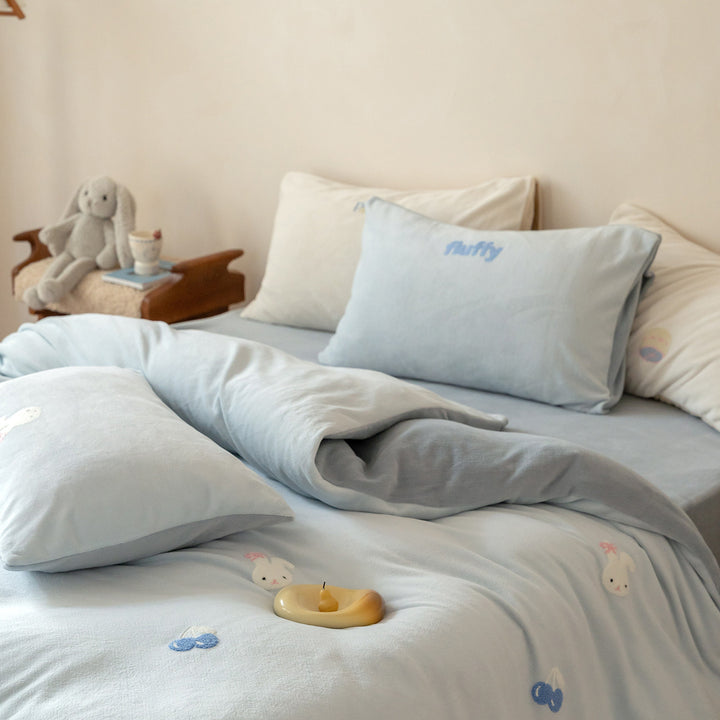 Cartoon-milk fiber bedding set, 4-piece, warming
