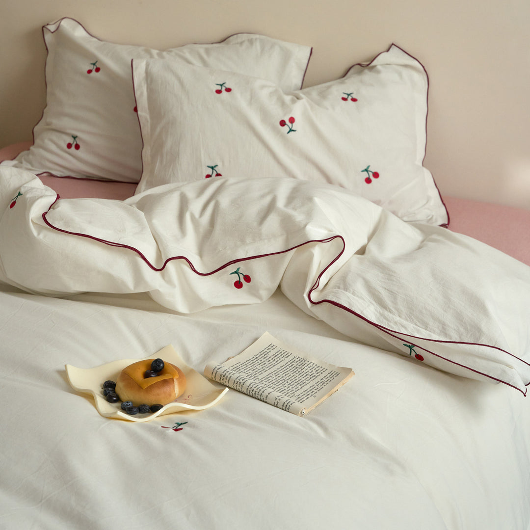 Cotton bedding with cherry embroidery, 4-piece