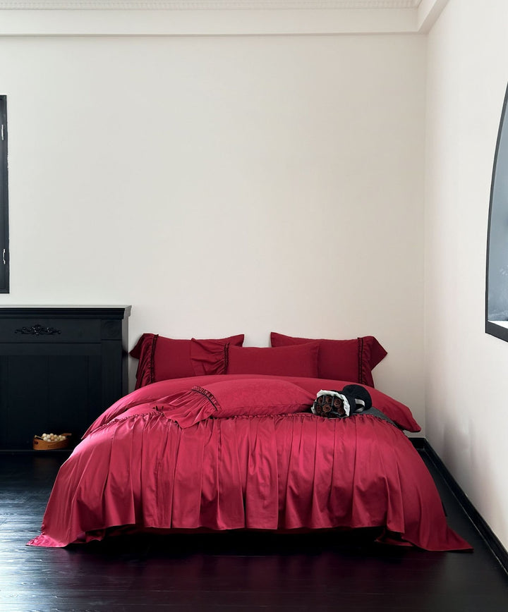 Luxurious cotton bed linen set, 6-piece, with embroidery
