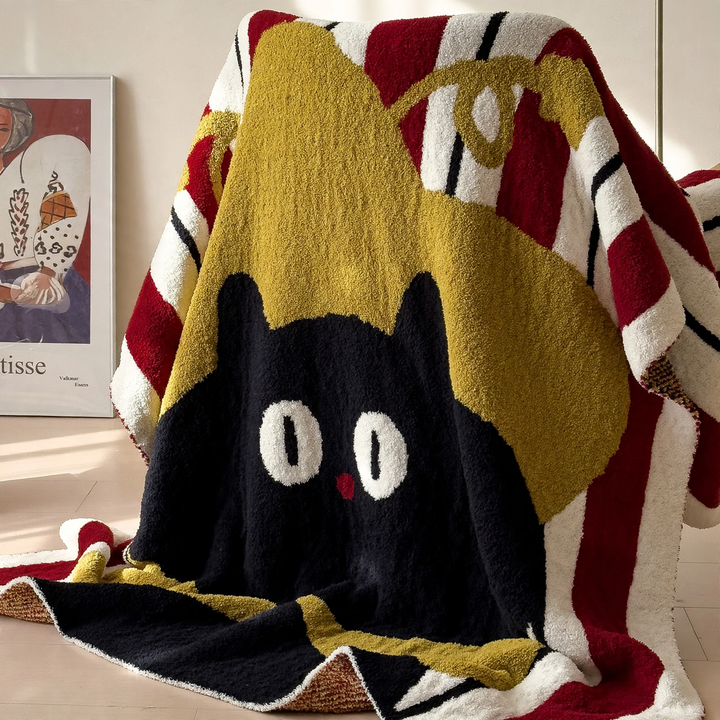 Fluffy wool blanket with cartoon motifs