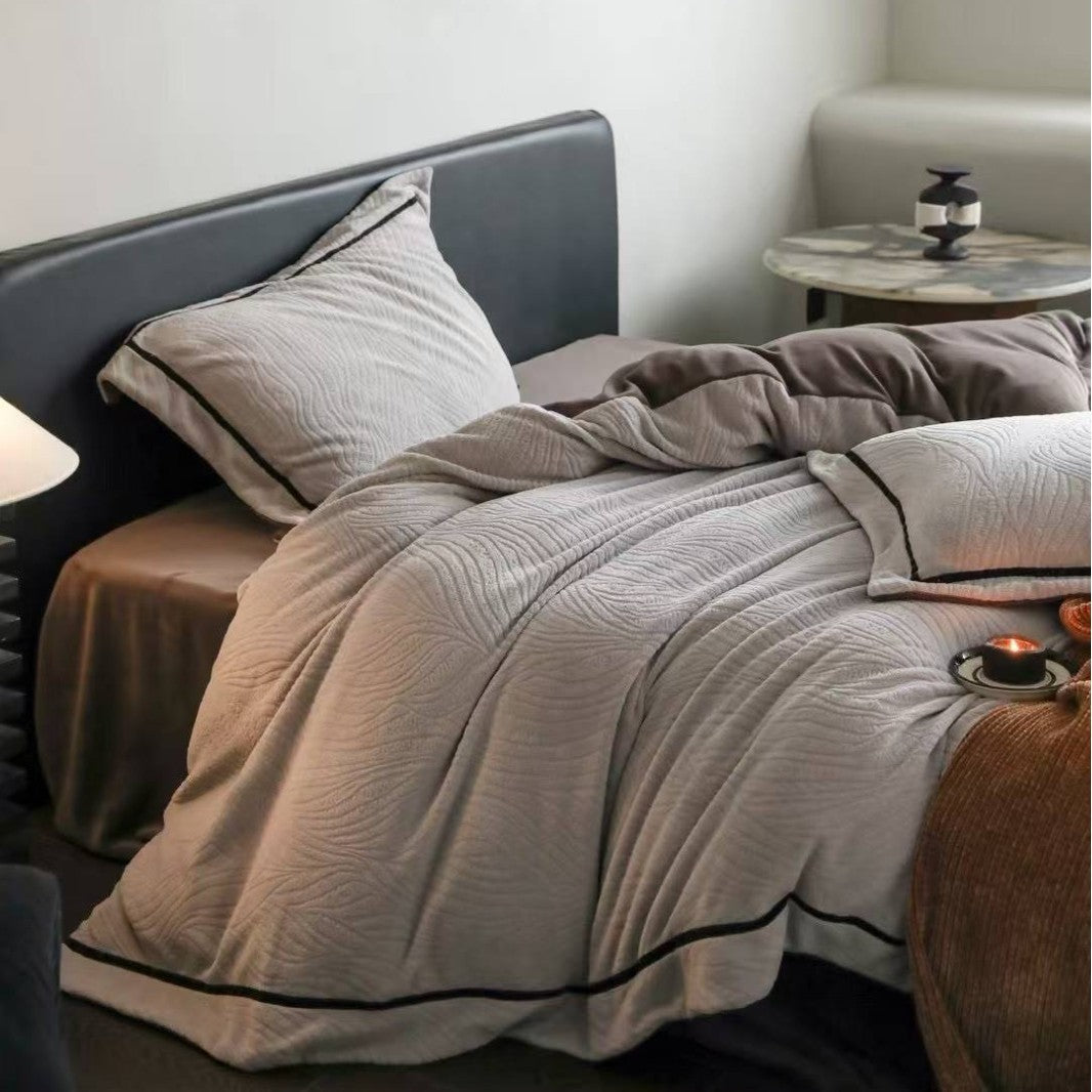 Milk fleece bedding set, 230g, with relief pattern