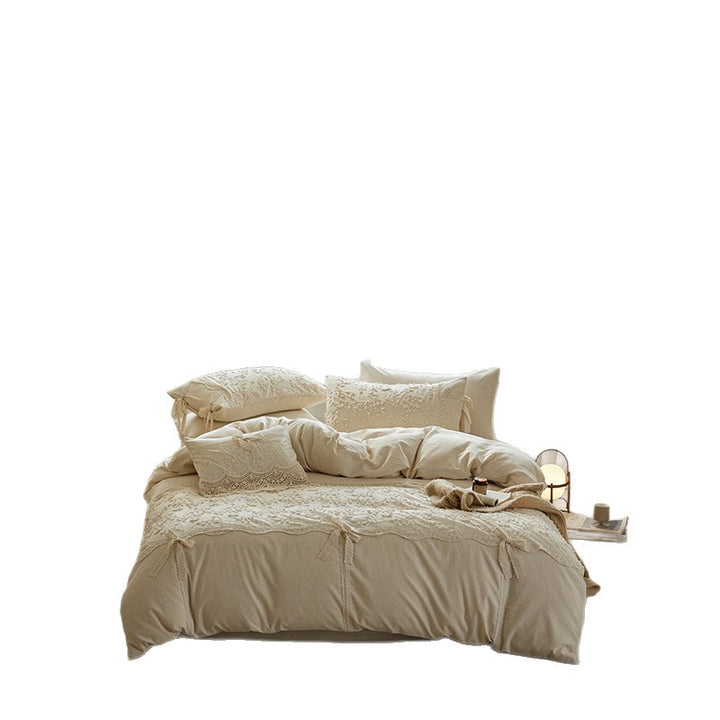 French cotton-linen bed linen set with lace details