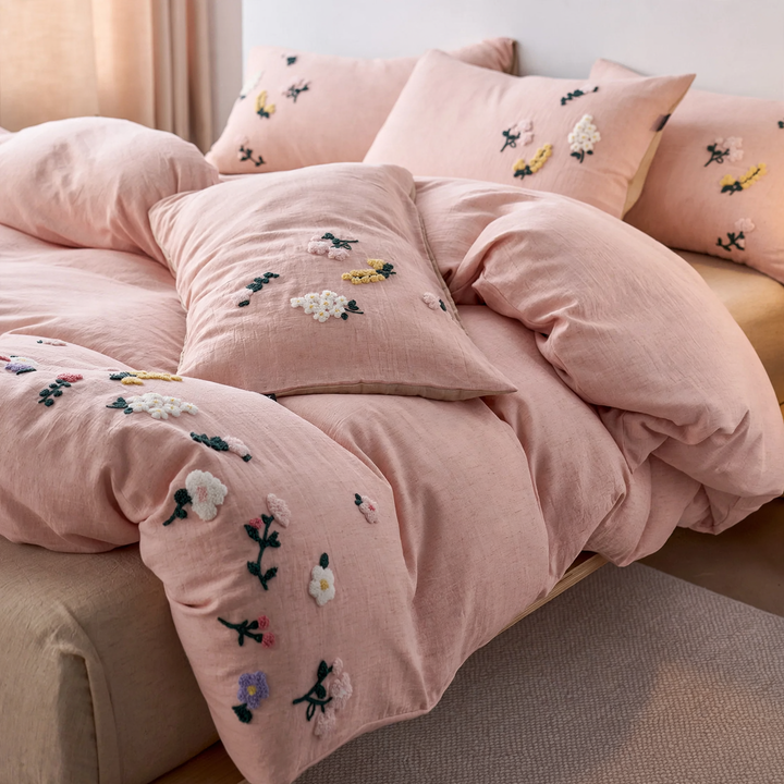 Tencel-Cotton-Bedding with Flower Embroidery