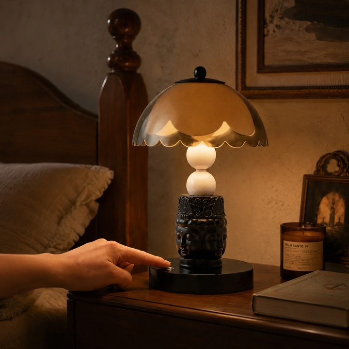 Nightstand lamp with face motif, dimmable