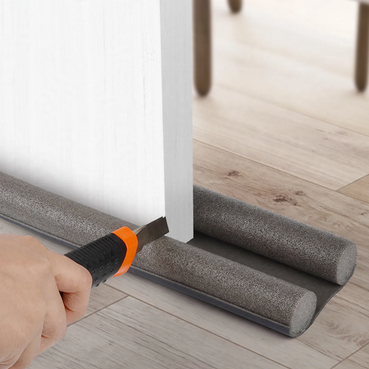 Door bottom seal, 93cm, can be trimmed